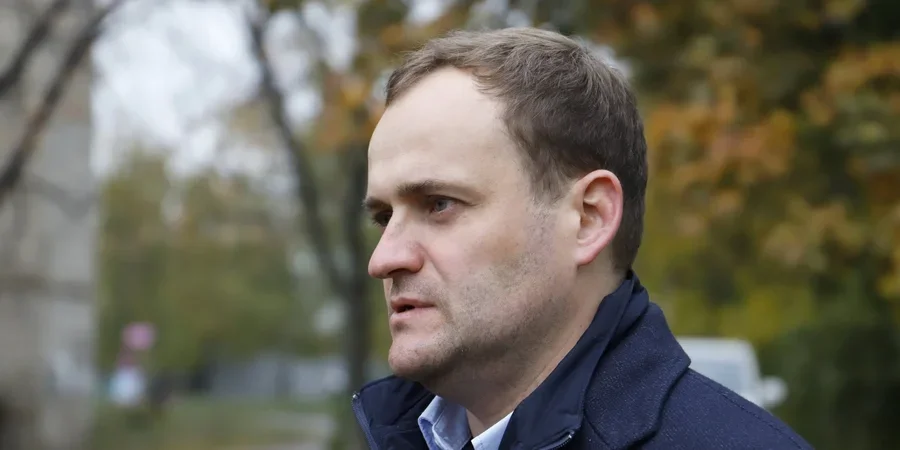 Суд наклав арешт на нерухомість віцепрем’єра Олексія Кулеби Суд наклав арешт на нерухомість віцепрем’єра Олексія Кулеби
