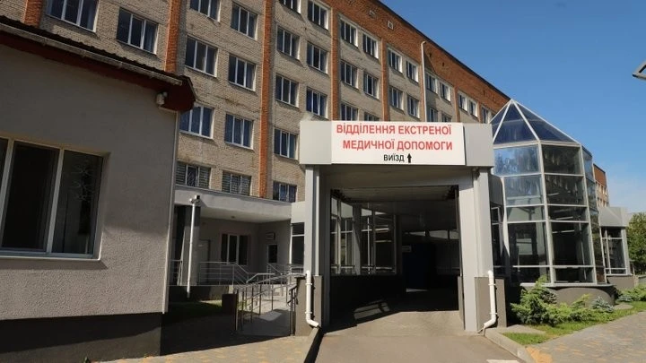 Комфорт під час лікування: дитяча лікарня у Вінниці облаштовує місця для батьків Комфорт під час лікування: дитяча лікарня у Вінниці облаштовує місця для батьків