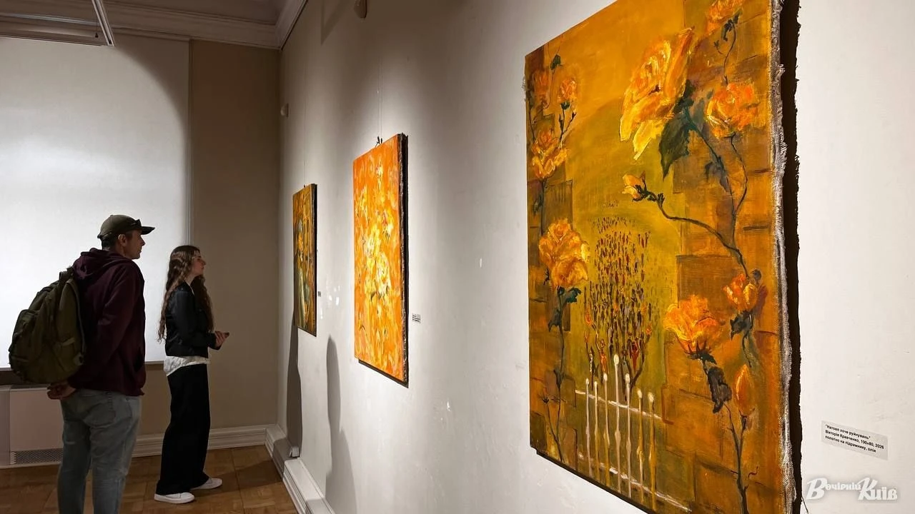 Помаранчевий апокаліпсис та «Сади часу»: у Києві молоді митці презентували унікальний артпроєкт